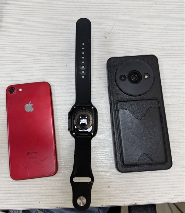 Продам телефоны: iPhone 7, Android Redmi и смарт-часы.