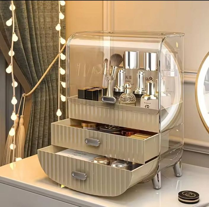 Органайзер для косметики с защитной крышкой и выдвижными ящиками