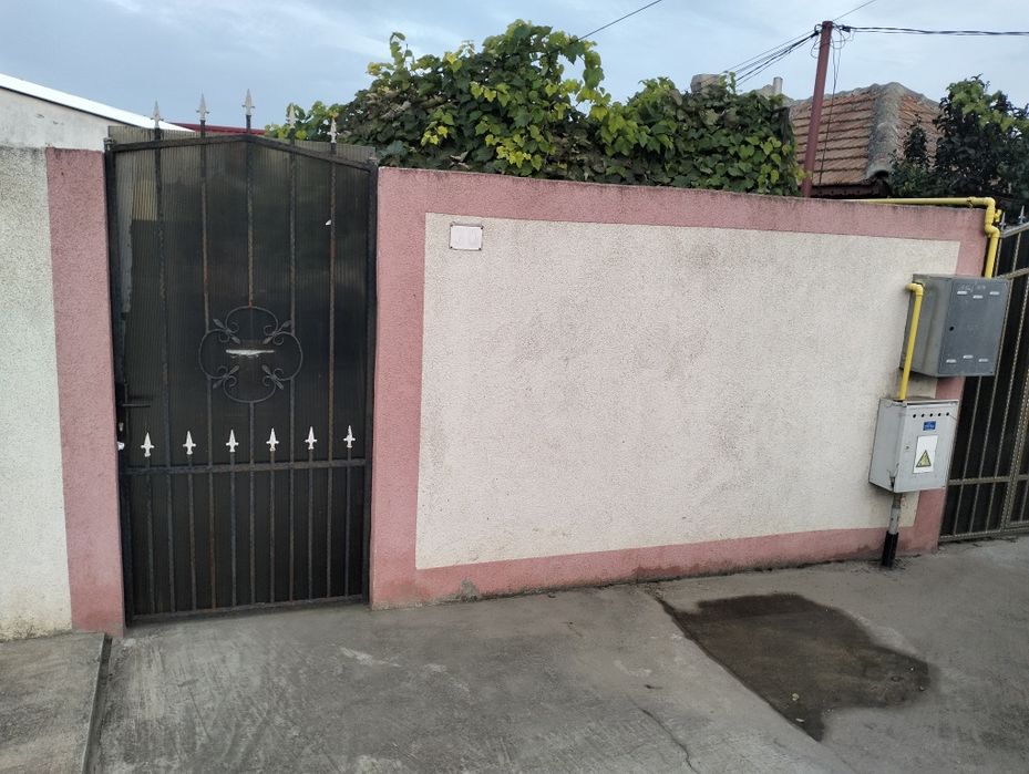 Vand casa batraneasca