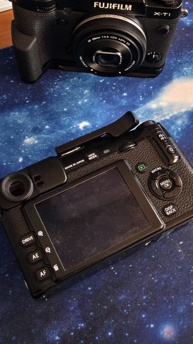Fujifilm X-Pro1 impecabil la cutie