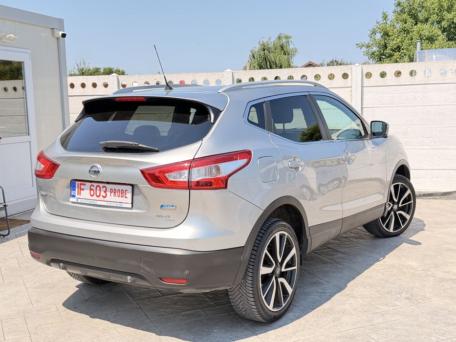 Nissan Qashqai Tekna 2015 1.5dCI 110CP - Rate / Garantie 12 luni .