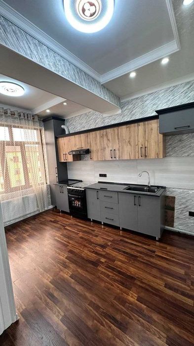 3 хоналик квартира 5 кават кирпичный дом, 5 микр, сомий, 35-мактаб