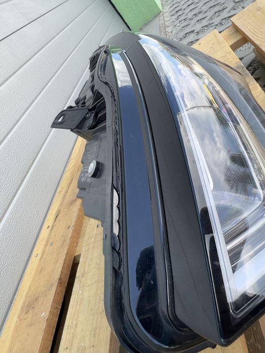 Ляв фар AUDI A6 C7 MATRIX 4G0941035