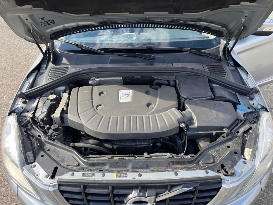 VOLVO XC60 2013 — imagine 5