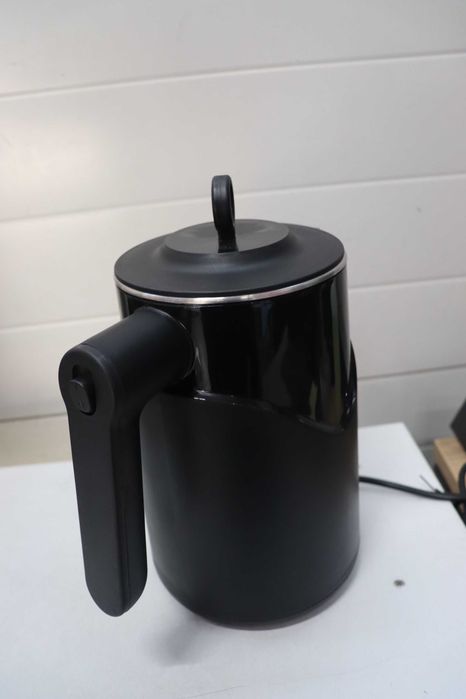 Кана от неръждаема стомана 2200W бързо загряваща, 100% без BPA, 1.7L