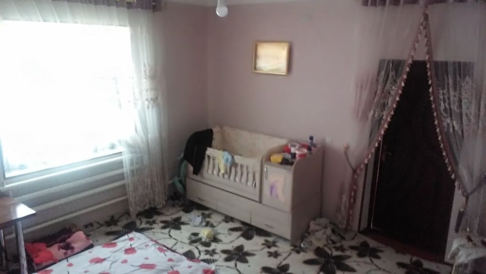 Ohangaron T.Oybuloq(leninchi)da tayyor hovli sotiladi