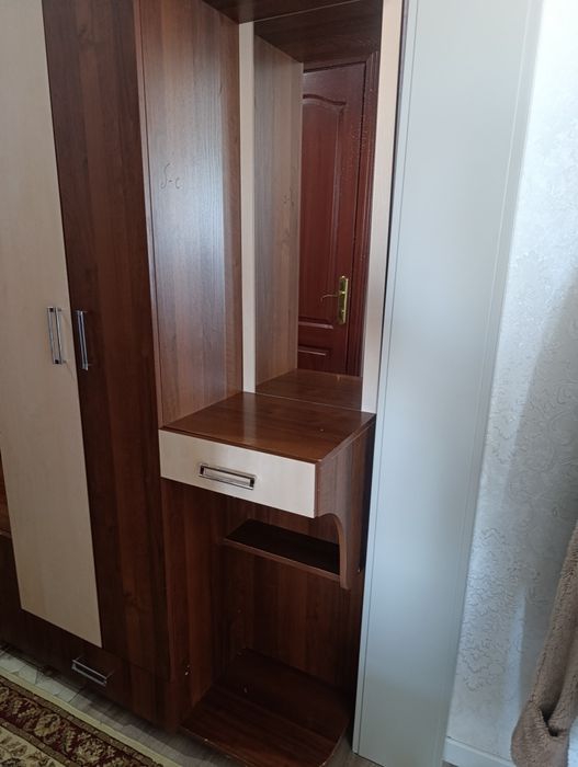 Шкаф в прихожую 20 тыс