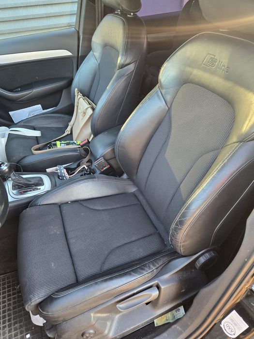 Vând Audi Q3 S-line Quattro automat