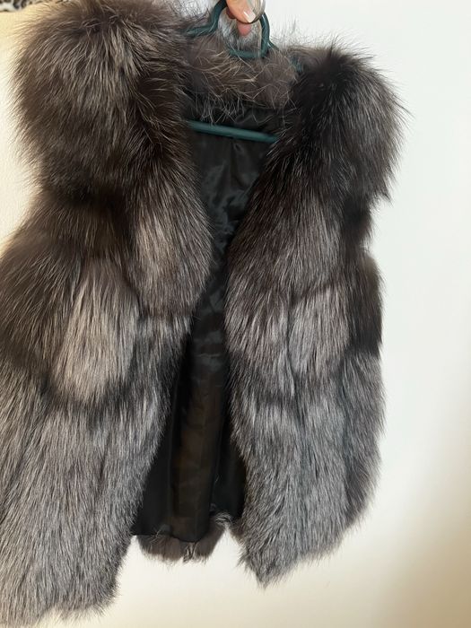 Vesta blana noua