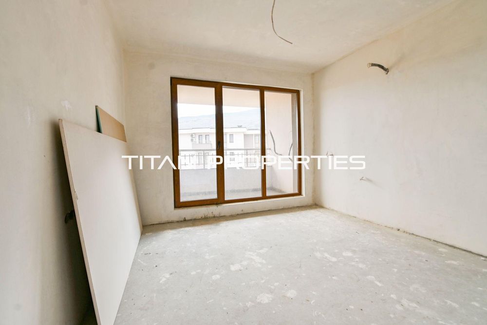 Продава се Двустаен апартамент в София, Витоша - 67 кв.м за 2463 €/кв.м - Снимка #2