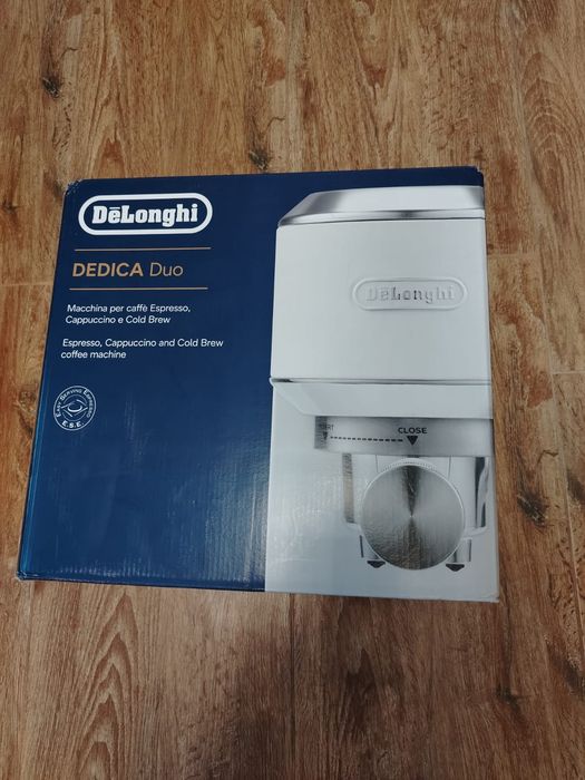 Expresor  manual  DeLonghi Dedica Duo EC890M,nou