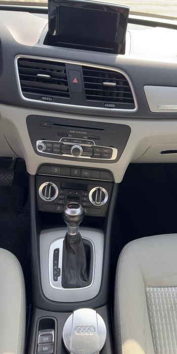Audi Q3 2014 – SUV premium, bine întreținut, proprietar femeie de 8 ani