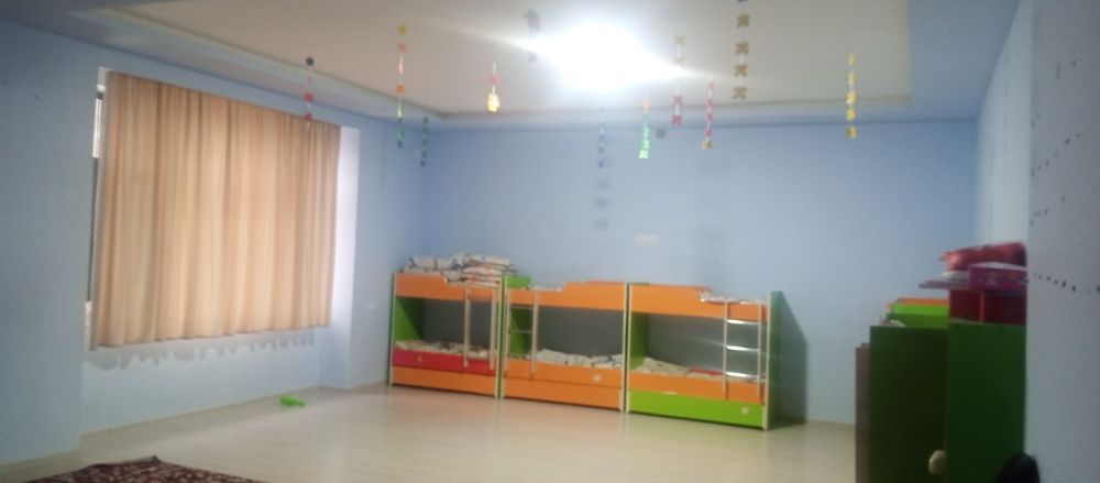 С даётся в аренду помещения 200кв  второй этаж