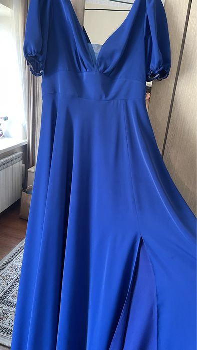 Платье почти новое