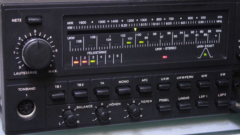 Statie/Tuner RFT Rema Tonica RX81(2x25W).