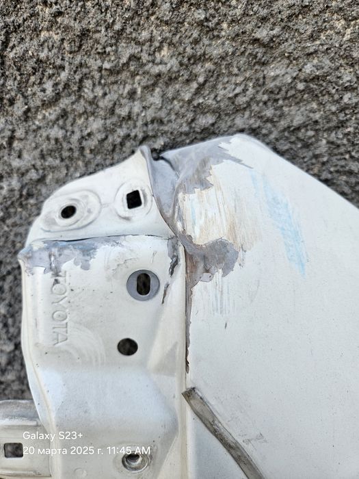 Крыло переднее  для тойота  прадо