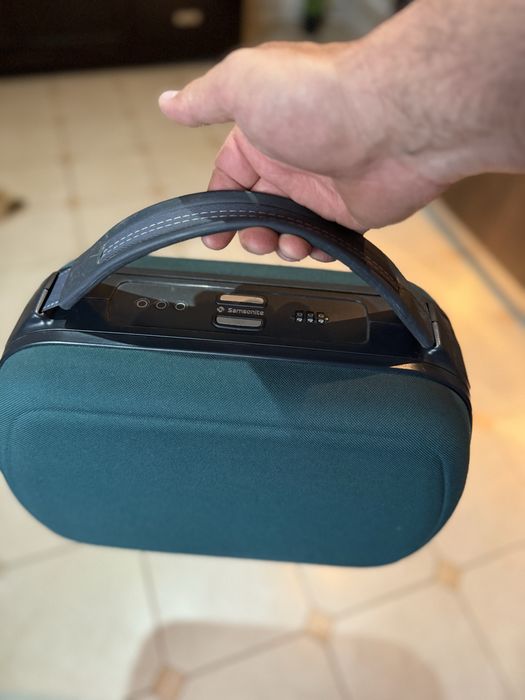 Geanta Samsonite , impecabila