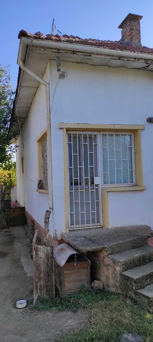 Продава се Къща в София, Люлин - център - 100 кв.м за 281 €/кв.м - Снимка #17