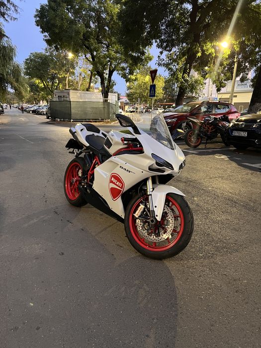 Ducati 848 Evo - 2012