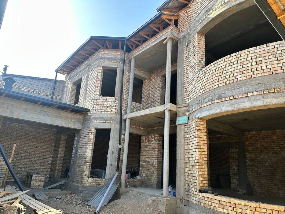 Örikzor mahallada 4 sotix uchastka sotiladi