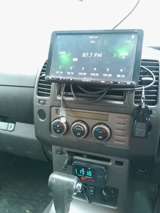 Nissan Navara automat 4x4