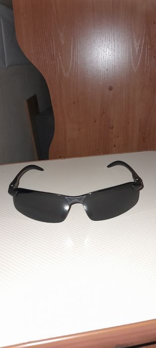 Продам новые солнцезащитные очки.
