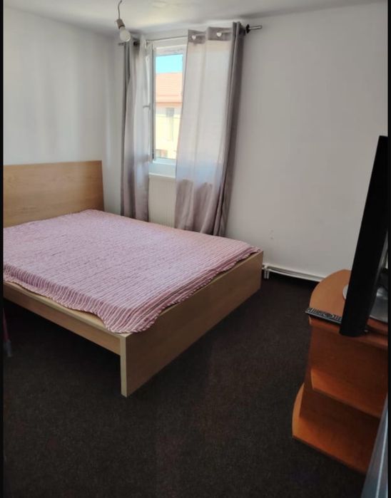 Proprietar direct ,inchiriez casa comuna Berceni