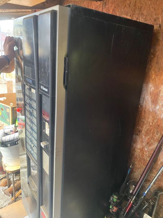 Tonomat de bautiru calde