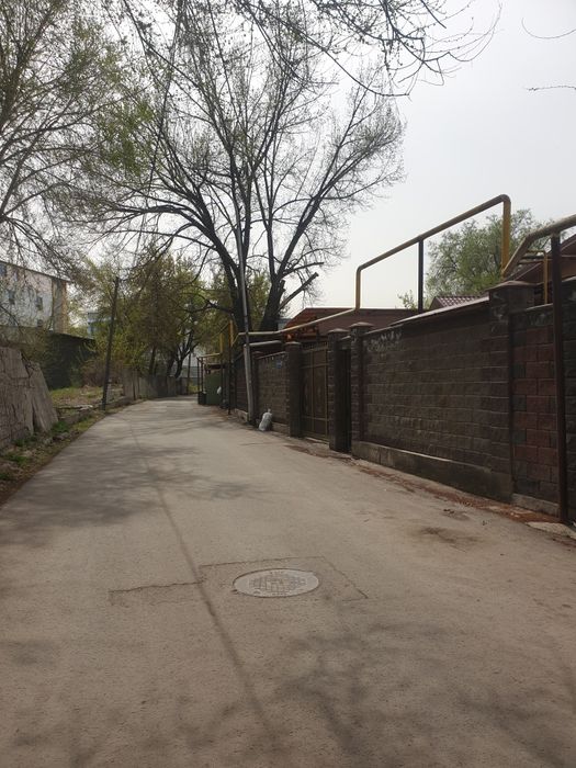 Продам дом в дворе 2 дома