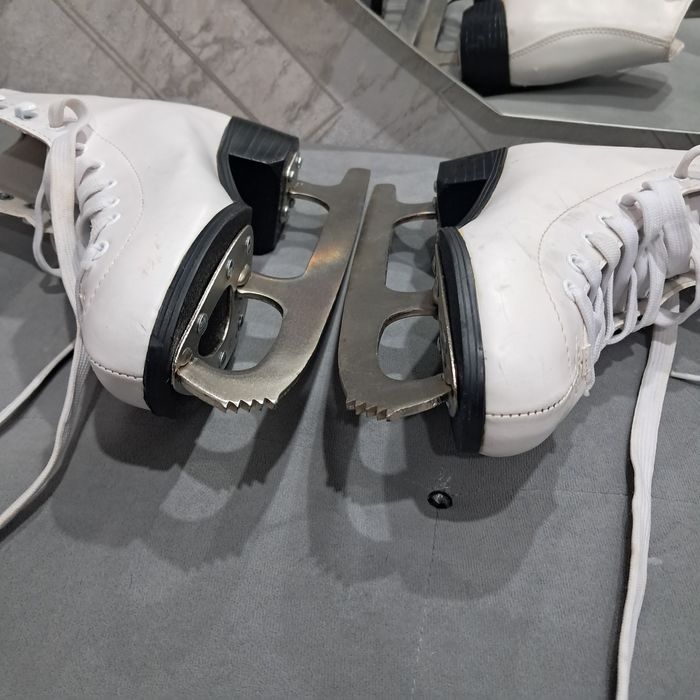 Коньки 35 размер