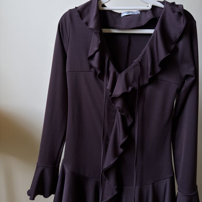 Женское коричневое платье