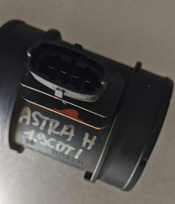 Injectoare astra h 1.9 110 KW / Debitmetru