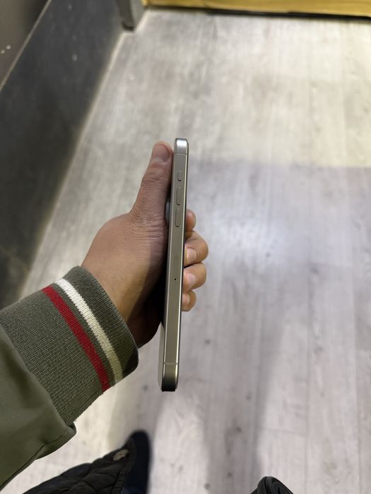 iPhone 15 Pro max ideal