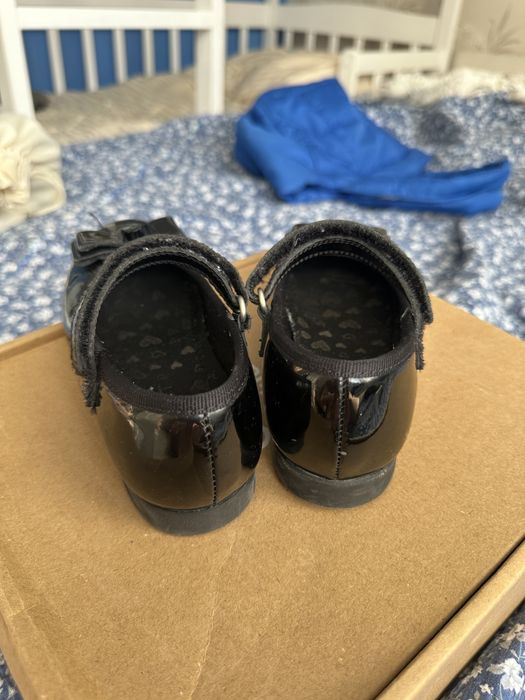 Школьные туфли Next