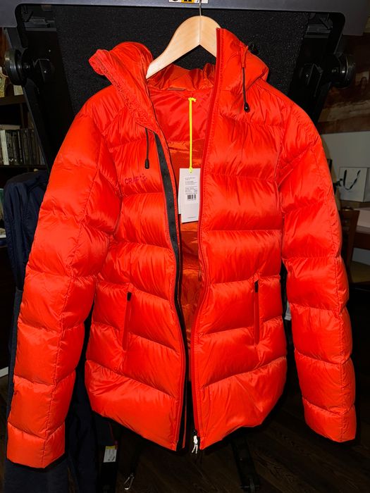 НОВО Женско яке CRAFT