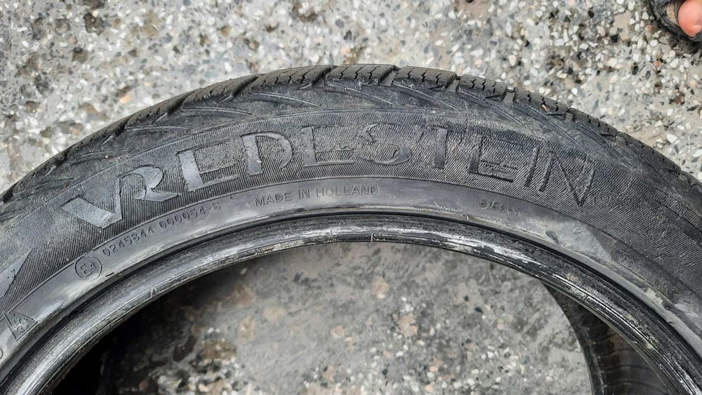 Зимна гума 205/50/17 - Vredestein giugiaro design