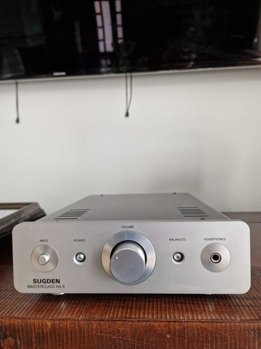 Sugden Masterclass HA4 amplificator casti/preamplificator