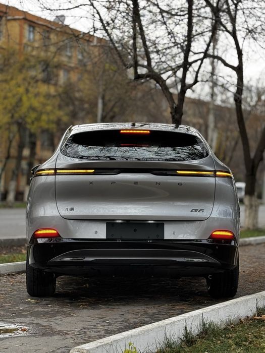 Xpeng G6.