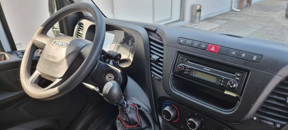 Autoutilitara  IVECO