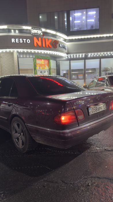 Мерседес титанка