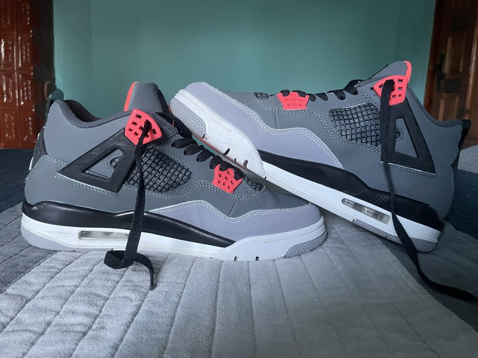 Jordan 4 Infrared
