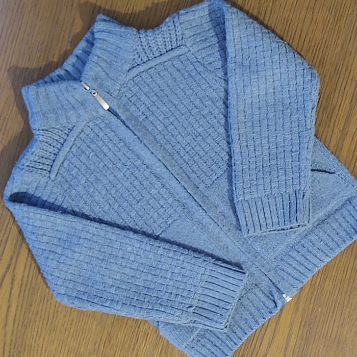 кофты на мальчика 6 по цене одной