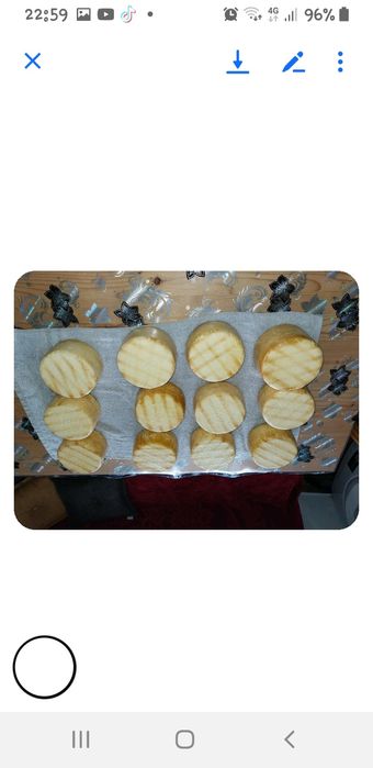 Vând cașcaval afumat