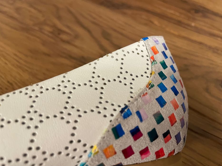 Balerini din piele perforată