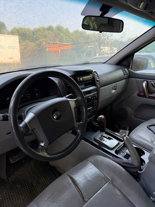 Kia Sorento  2.5 D 2005г. на части