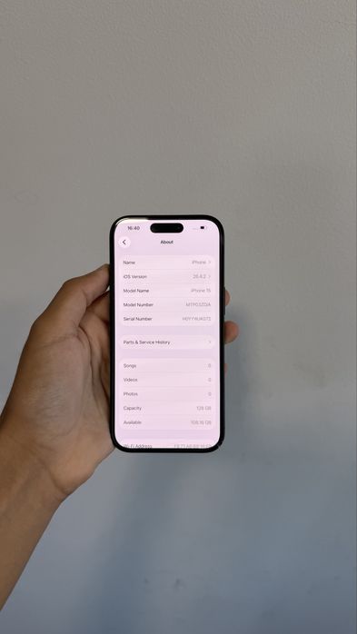 Iphone 15 negru