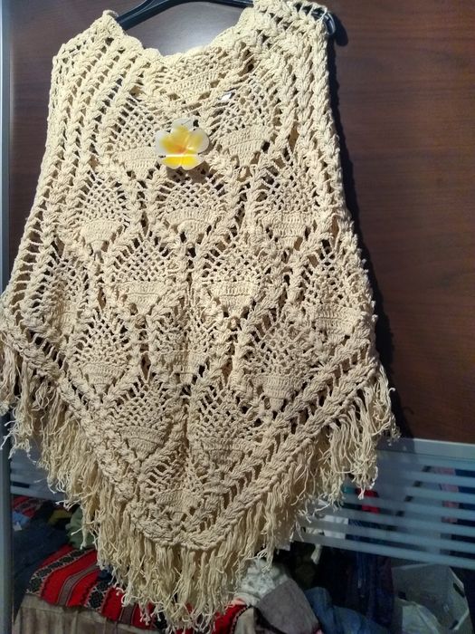 Poncho capa cardigan tricotat elegant nou