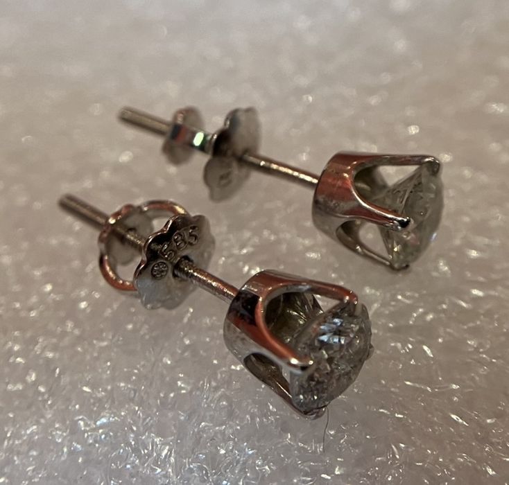 Серьги гвоздики, пусеты, золотые серьги