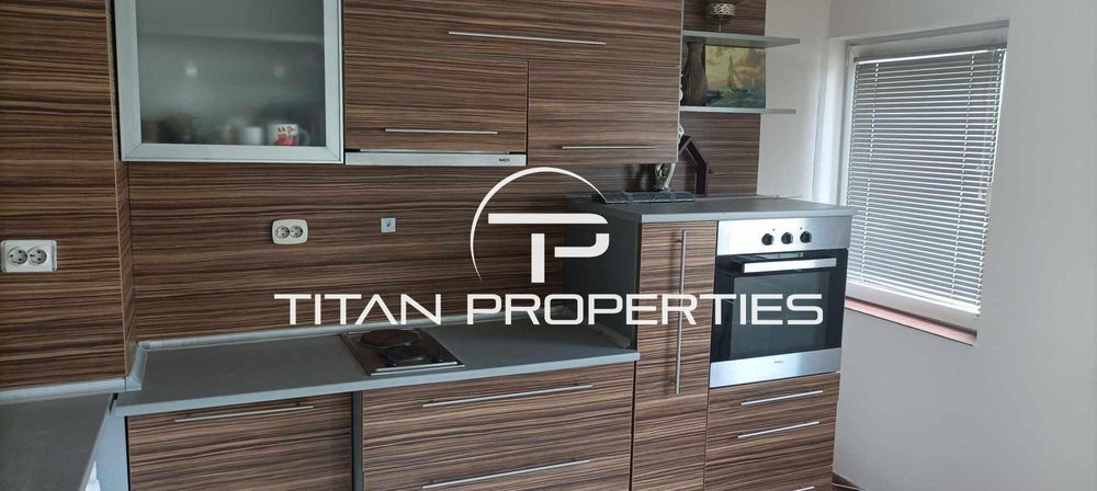 Дава се под наем Тристаен апартамент в Пловдив, Кършияка - 100 кв.м за 575 € - Снимка #2