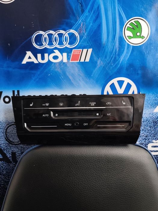 Ramă Panou Climatronic Digital Skoda Octavia 3
